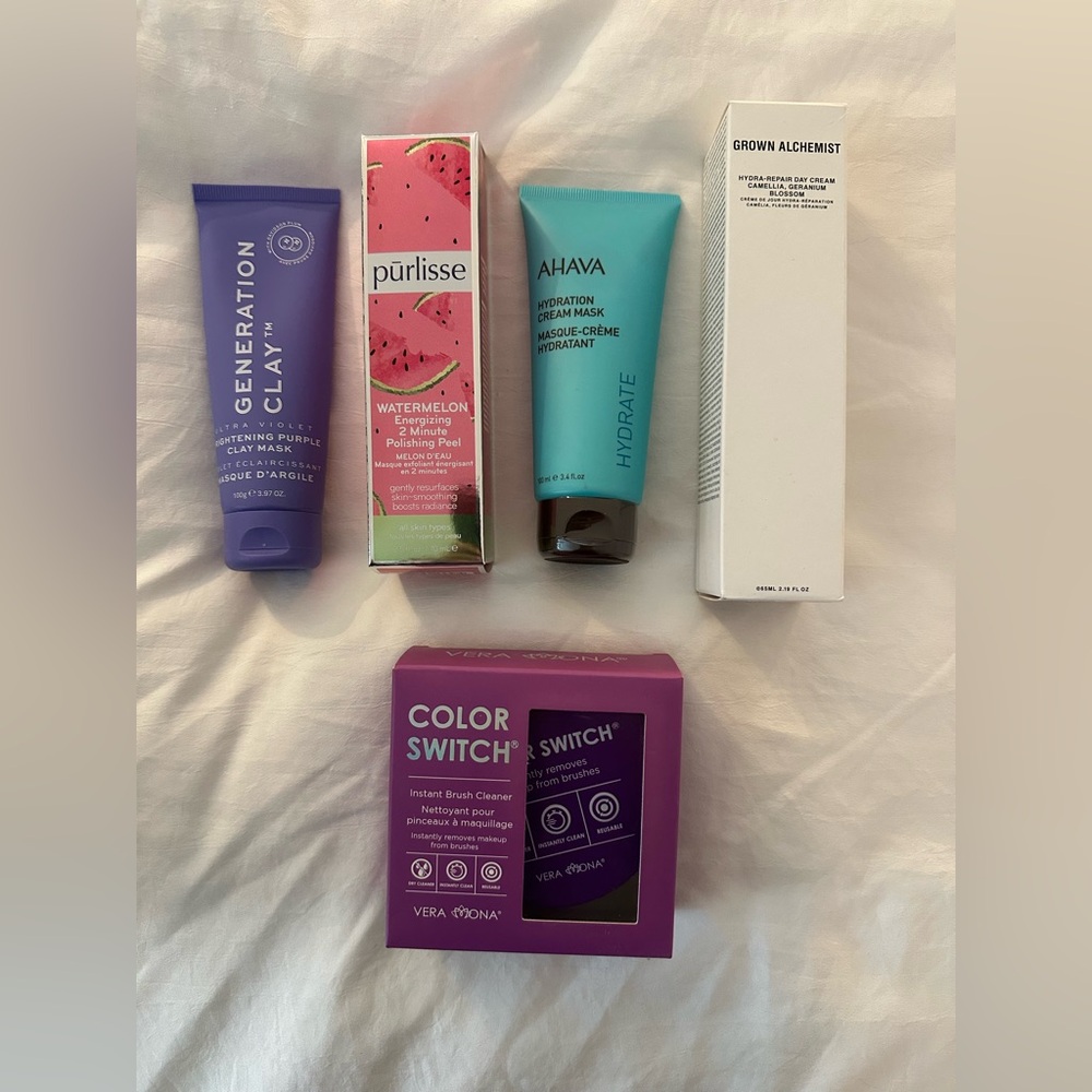 New Skincare and Beauty Bundle